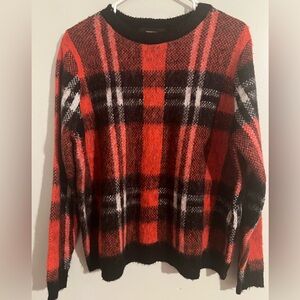 Forever 21 0X RedBlack Plaid Sweater
Armpit to Armpit- 21” 
Hem to Shoulder- 24”